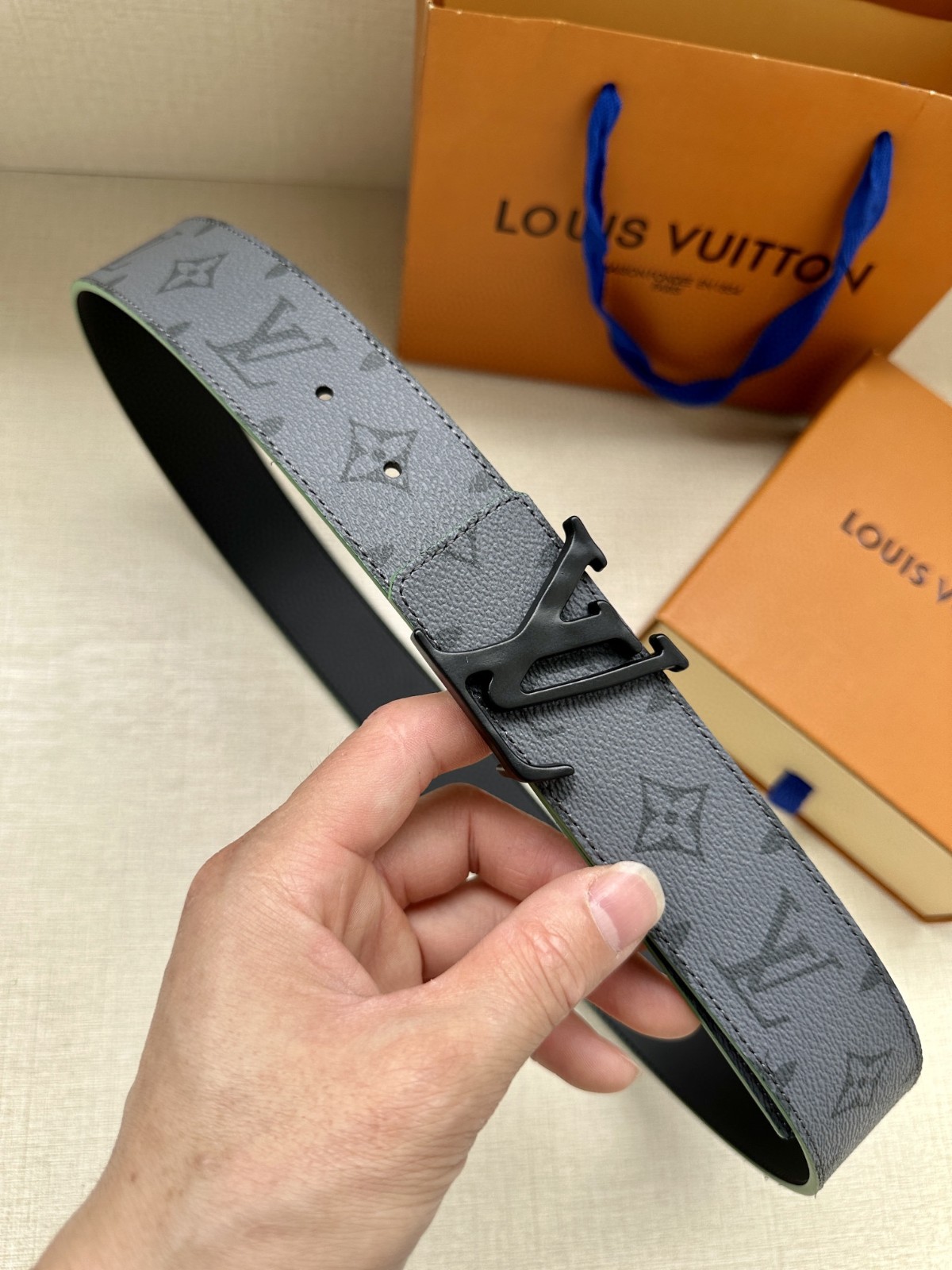 19 L-V Belt