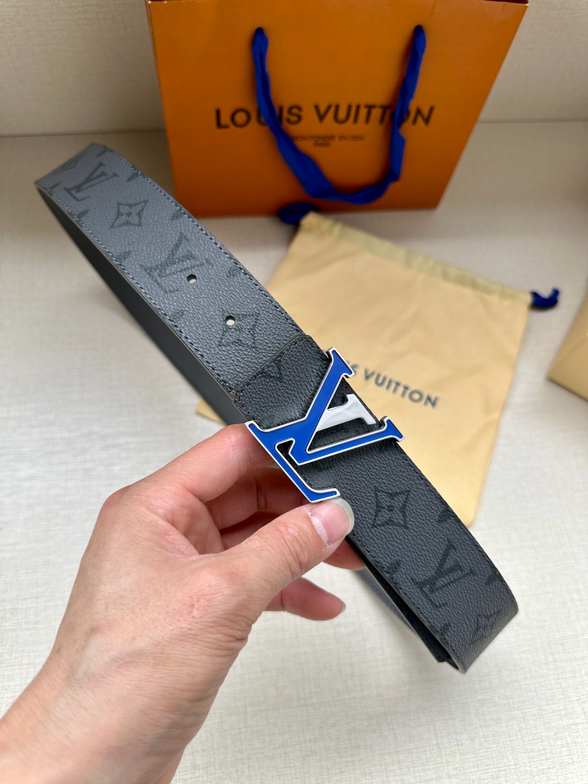 19 L-V Belt