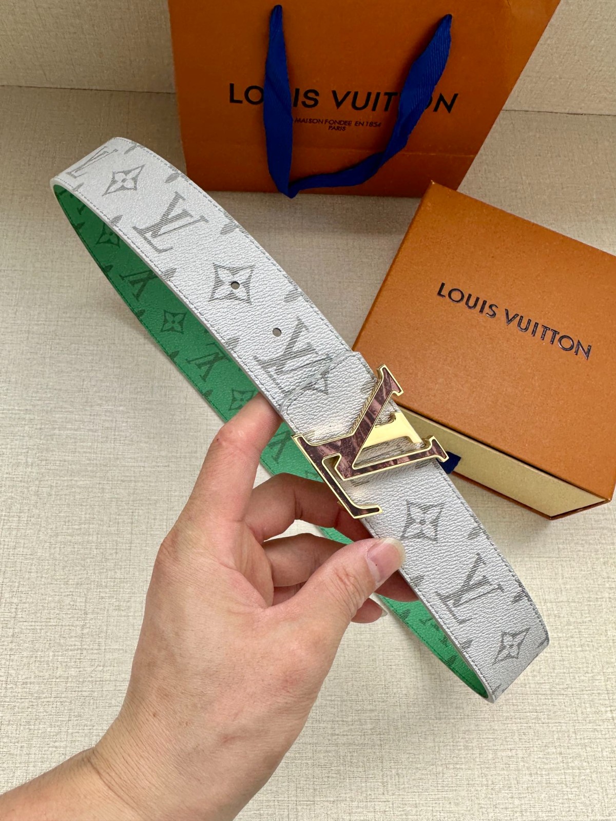 19 L-V Belt