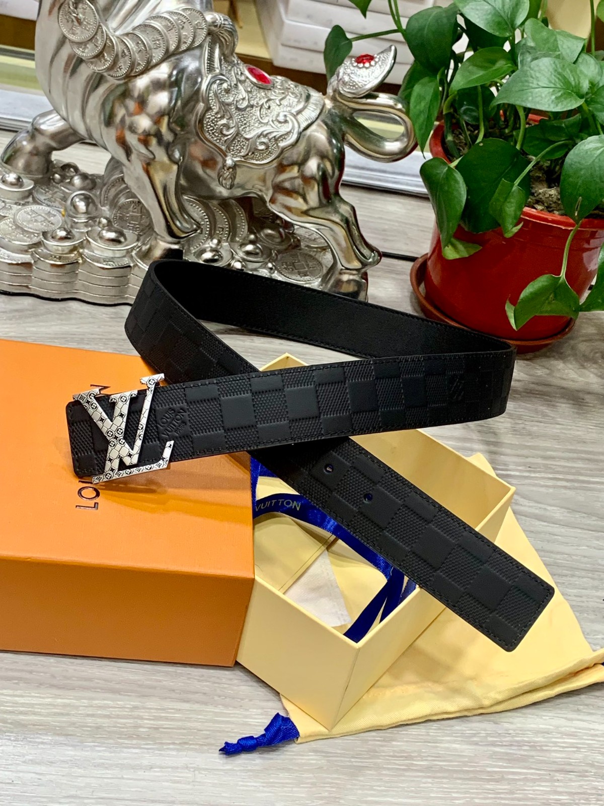 19 L-V Belt