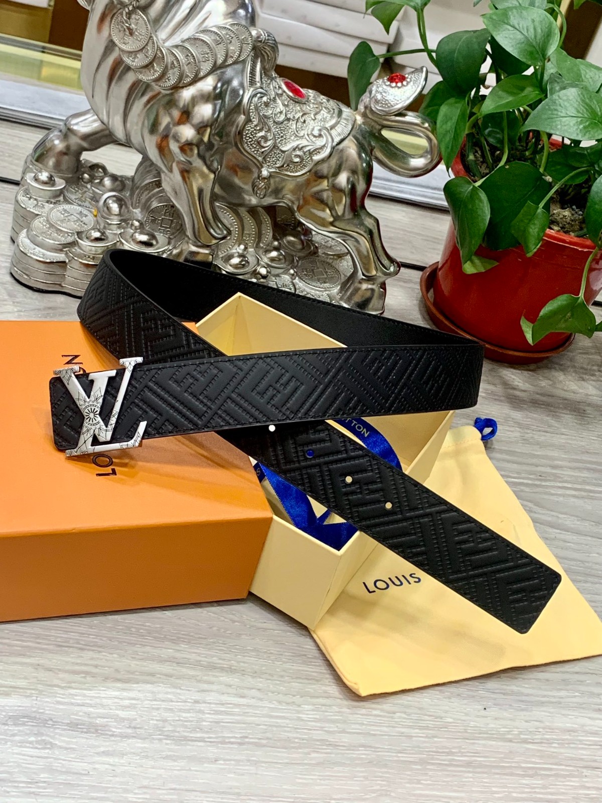 19 L-V Belt