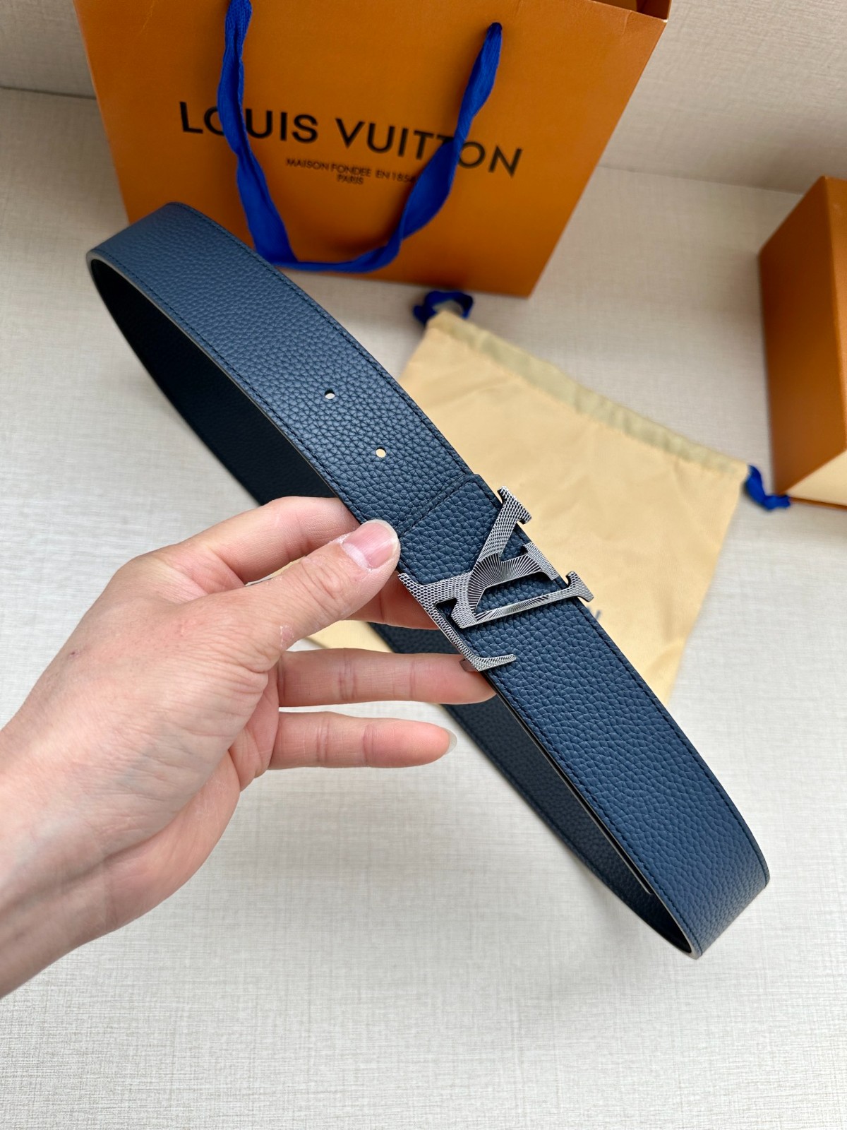 19 L-V Belt