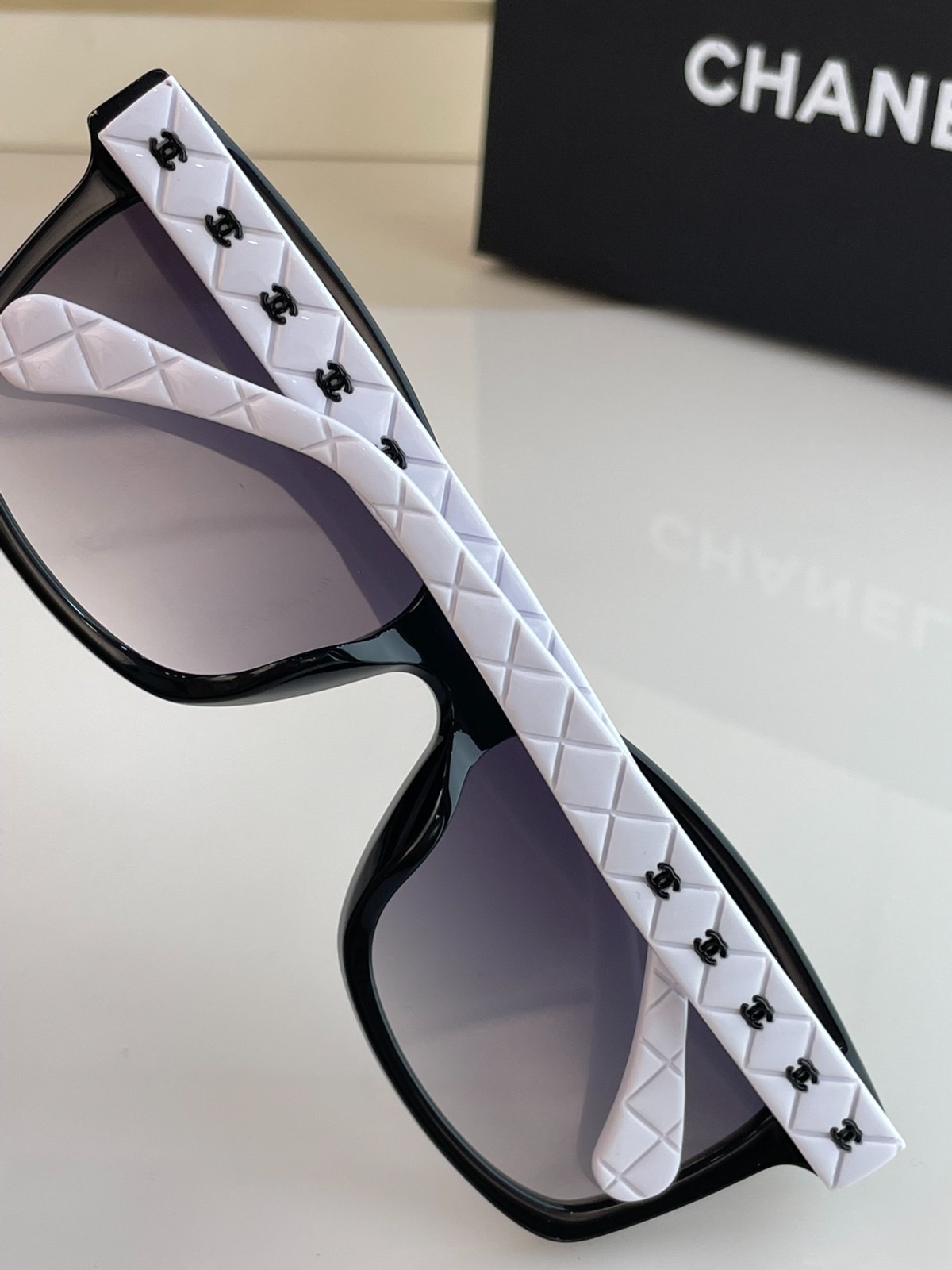 362 132#303-Glasses-01-2023SS