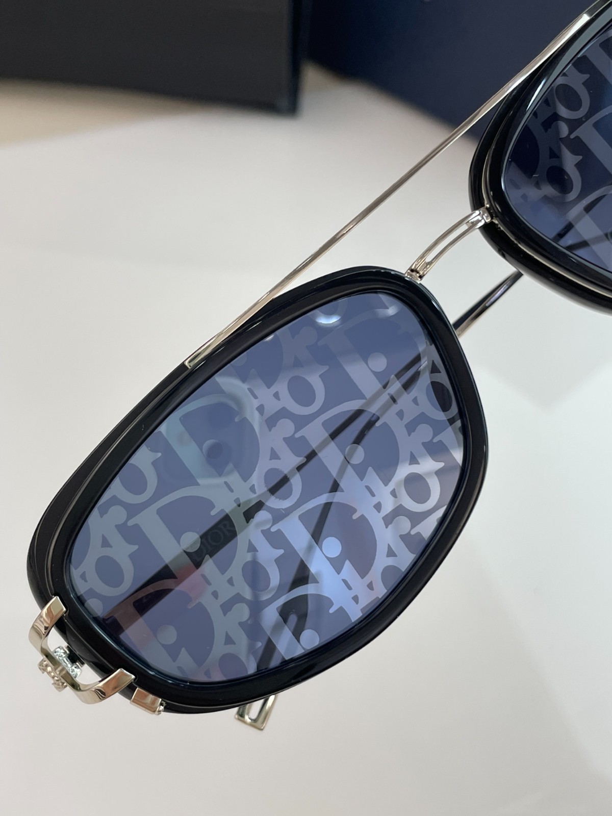 317 087#303-Glasses-01-2023SS