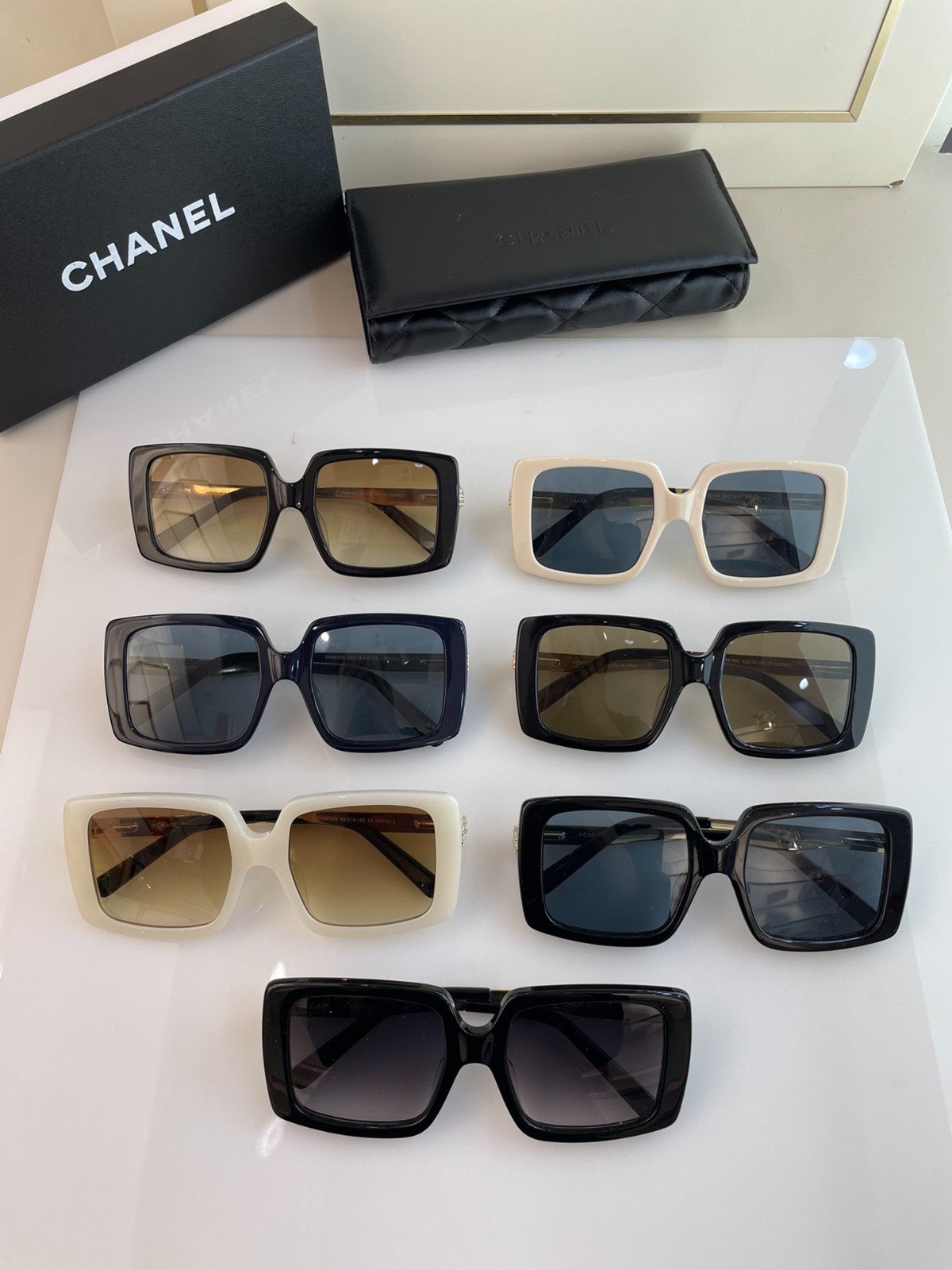 311 081#303-Glasses-01-2023SS