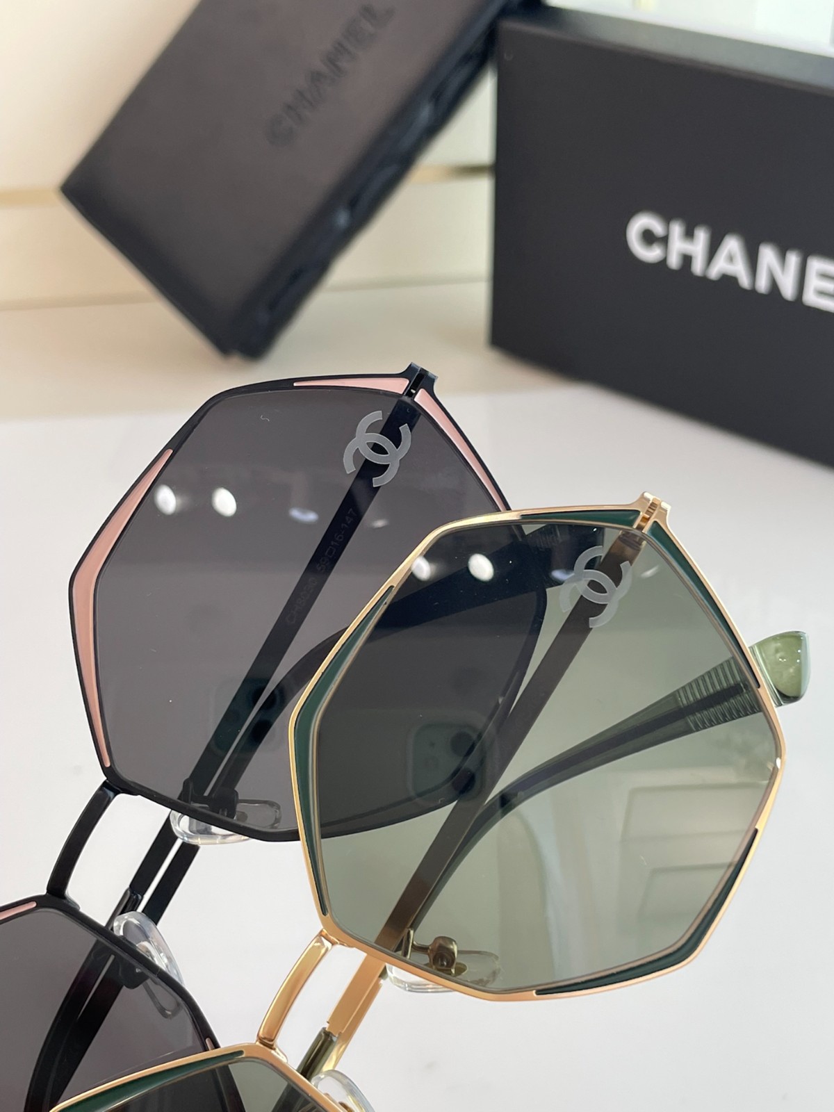 307 077#303-Glasses-01-2023SS