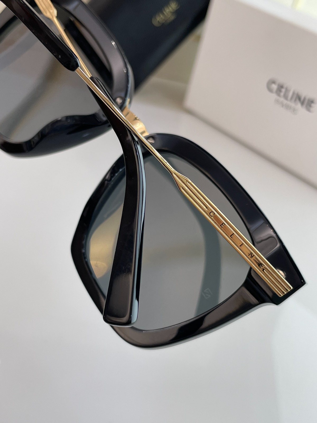 304 072#303-Glasses-01-2023SS