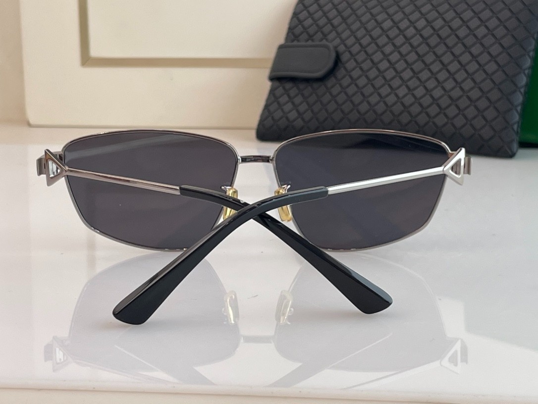 298 066#303-Glasses-01-2023SS