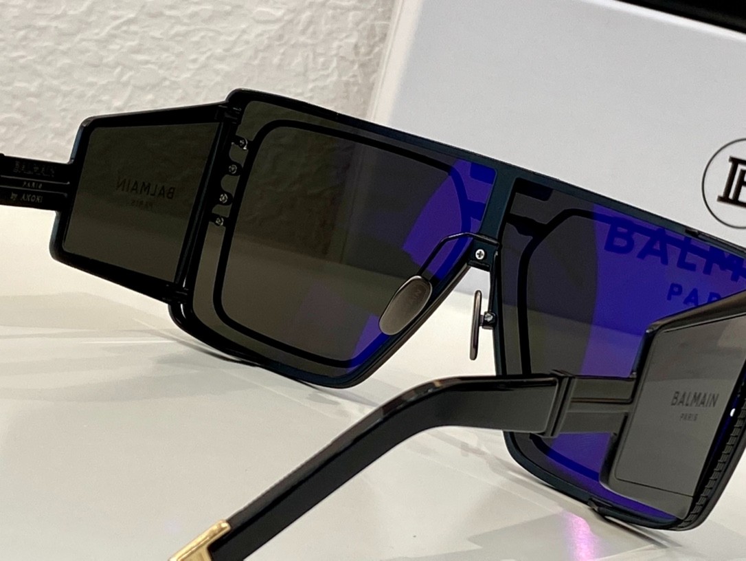 297 065#303-Glasses-01-2023SS