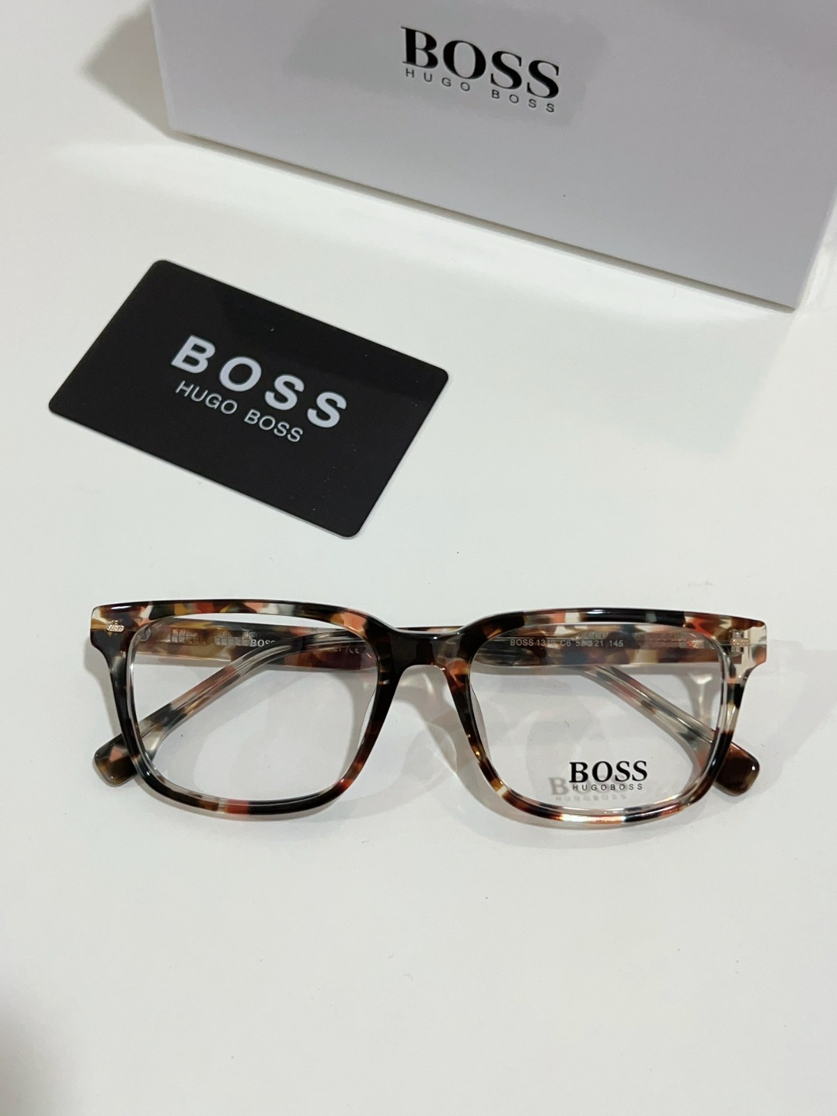 292 060#303-Glasses-01-2023SS