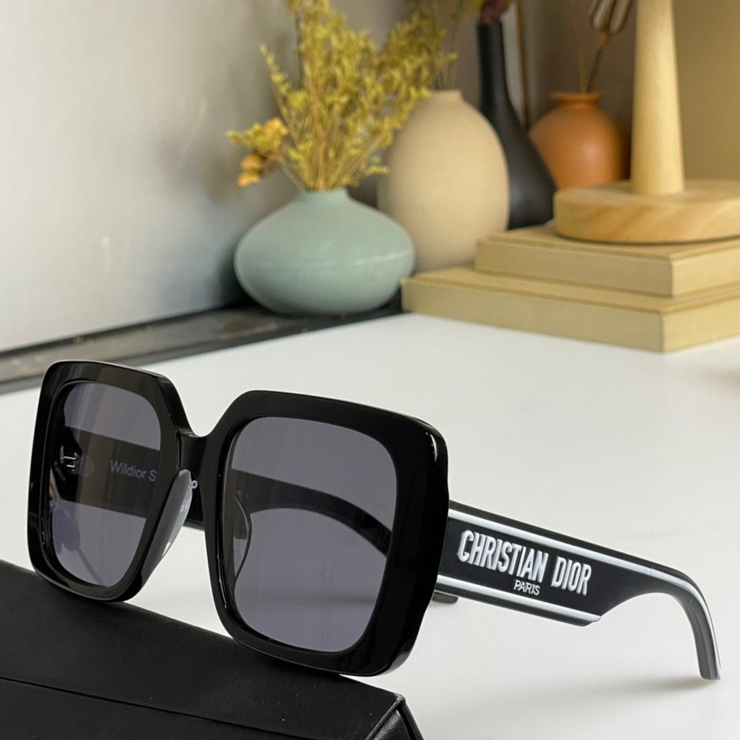286 052#303-Glasses-01-2023SS