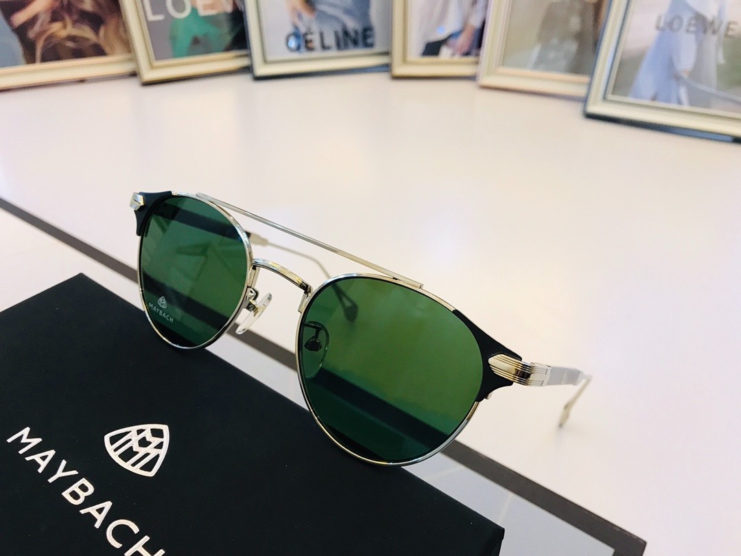 283 048#303-Glasses-01-2023SS