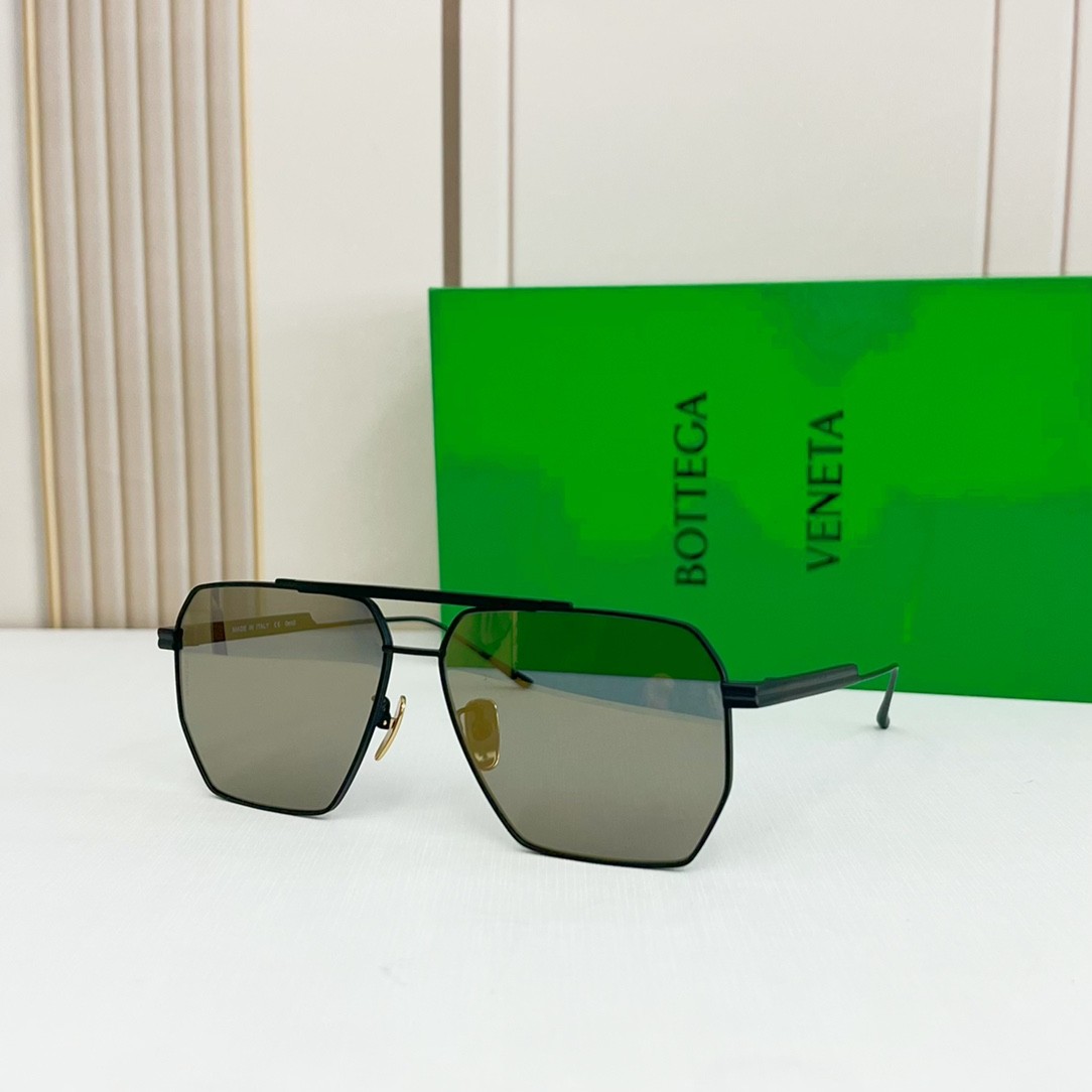 281 046#303-Glasses-01-2023SS