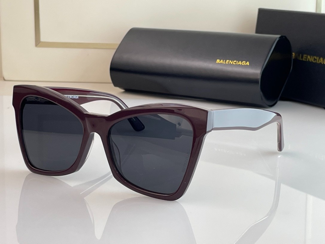 273 038#303-Glasses-01-2023SS