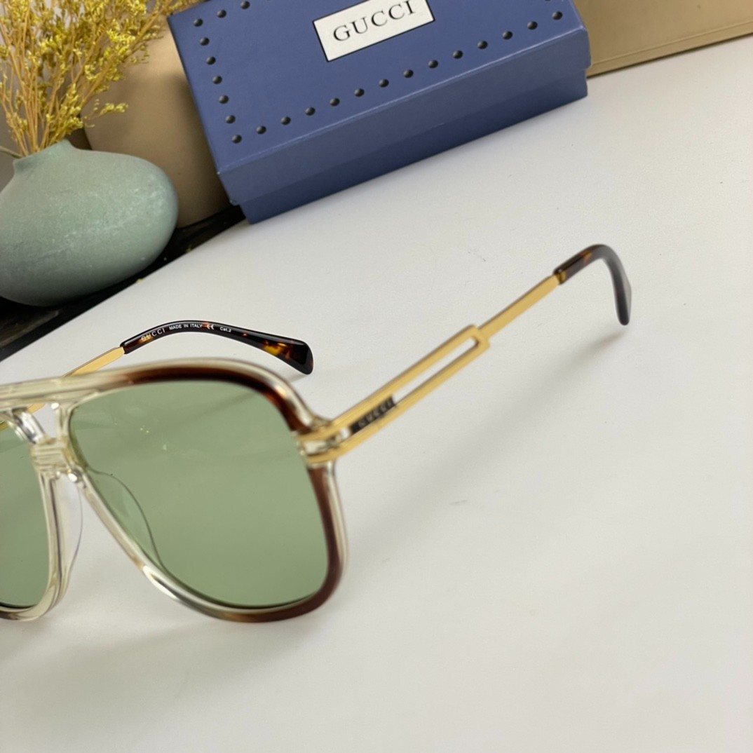 272 037#303-Glasses-01-2023SS