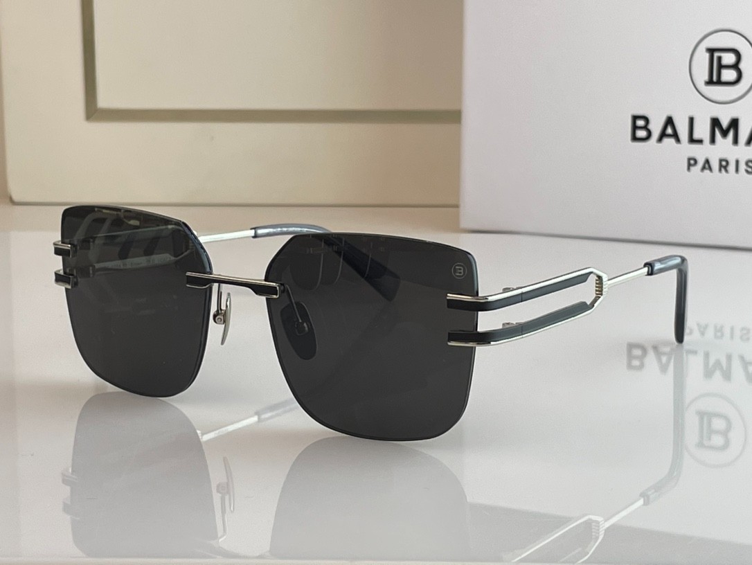 266 031#303-Glasses-01-2023SS