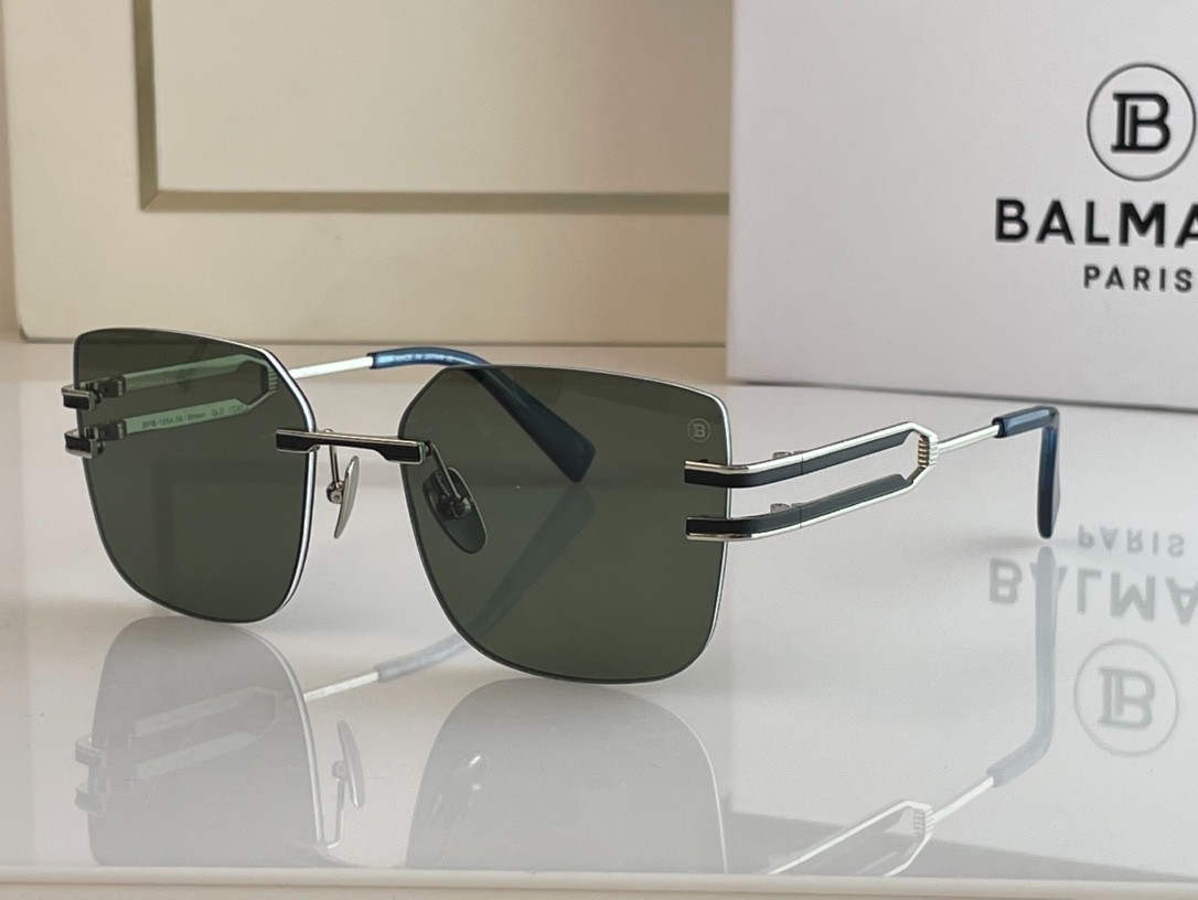 266 031#303-Glasses-01-2023SS