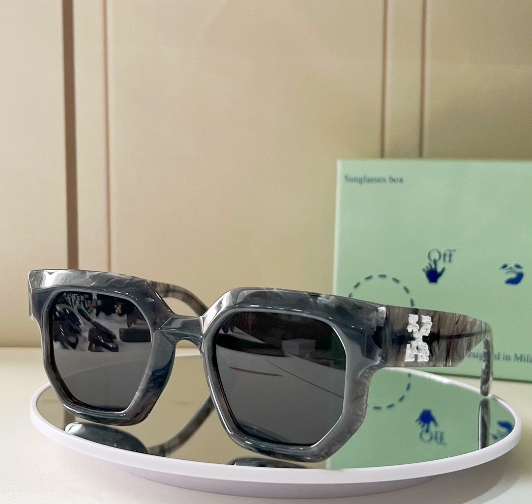 261 026#303-Glasses-01-2023SS
