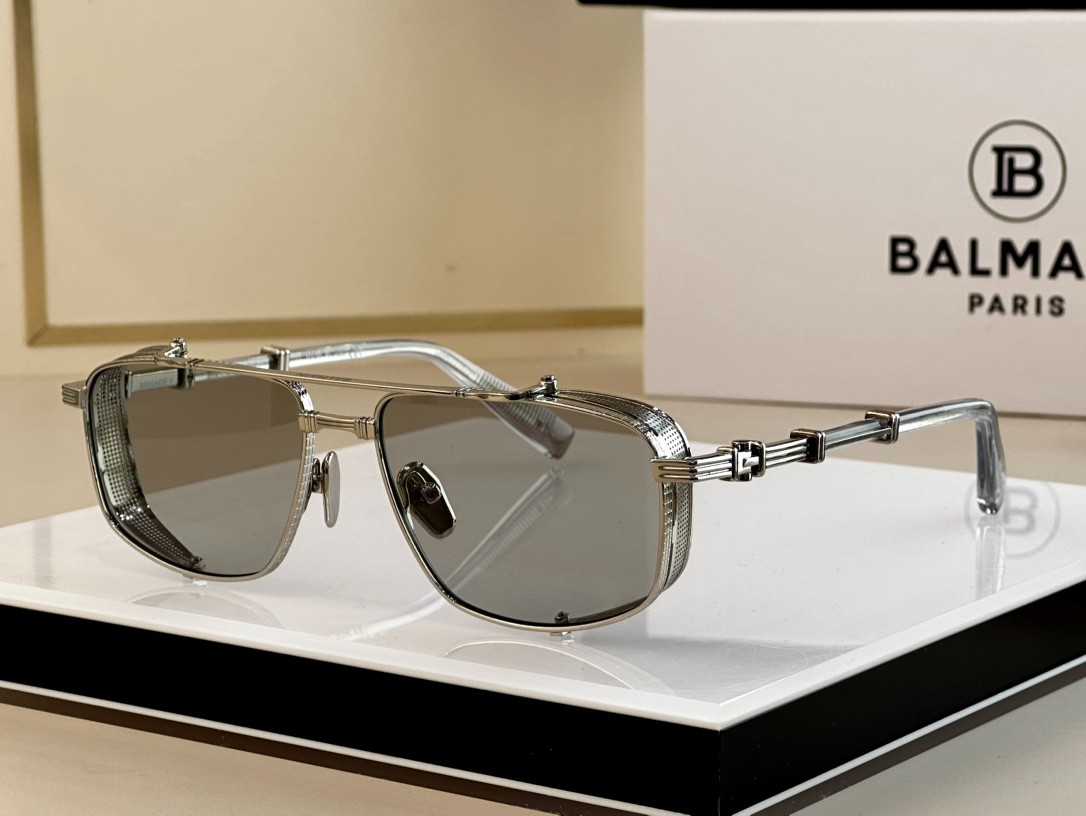 257 022#303-Glasses-01-2023SS