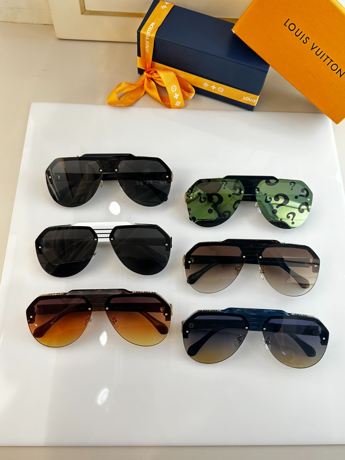 256 021#303-Glasses-01-2023SS