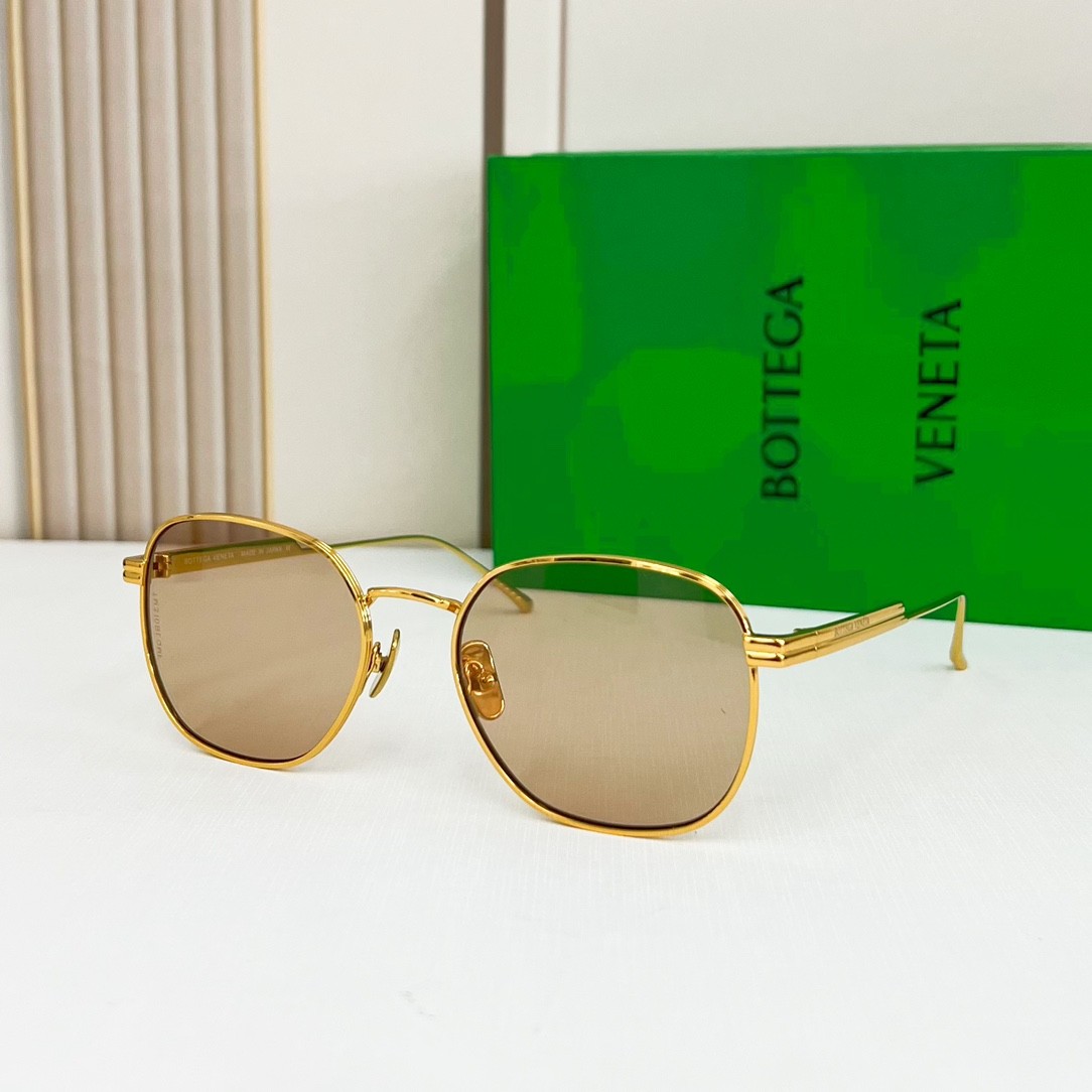 245 010#303-Glasses-01-2023SS
