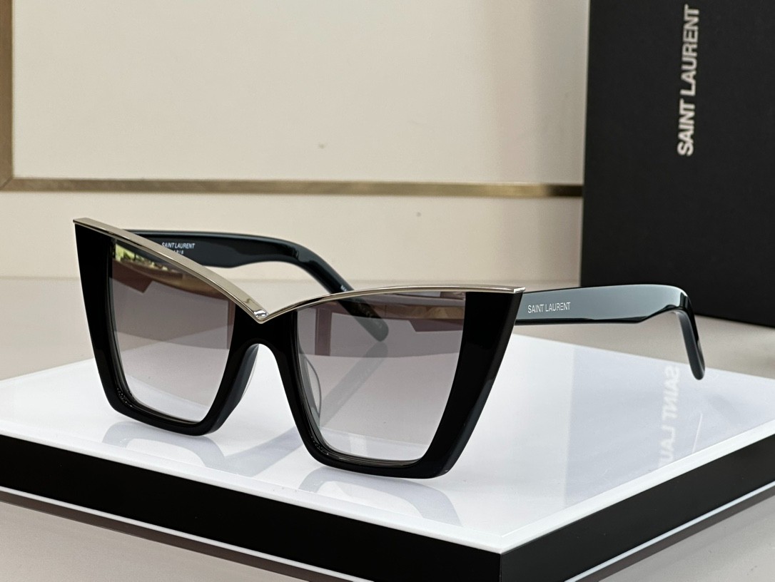 243 008#303-Glasses-01-2023SS