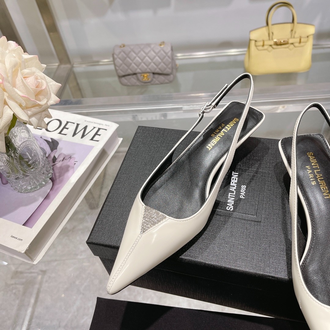 033 32123109 SIZE 35-40