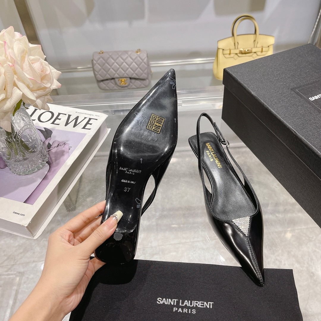 032 32123109 SIZE 35-40