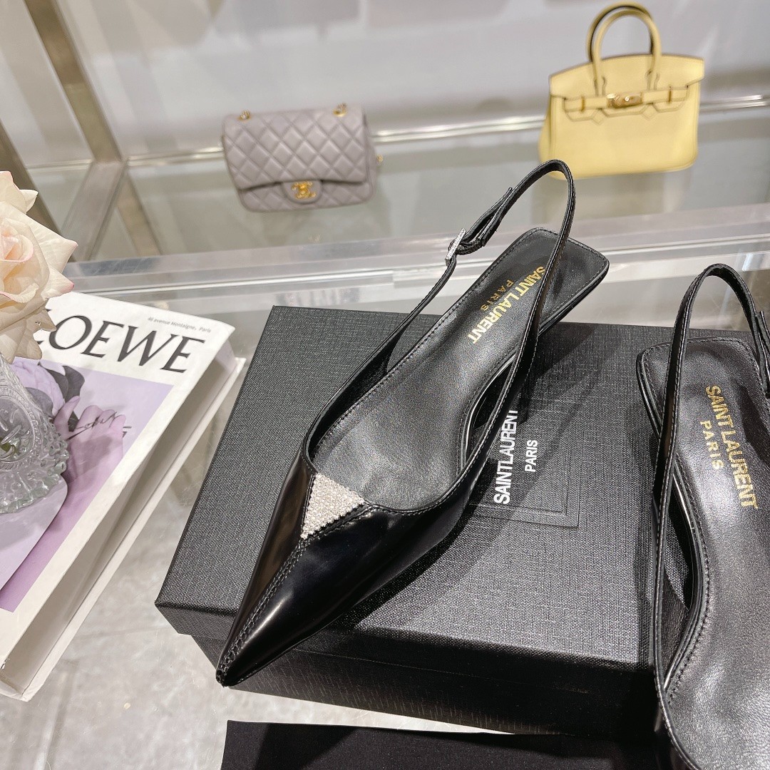 032 32123109 SIZE 35-40