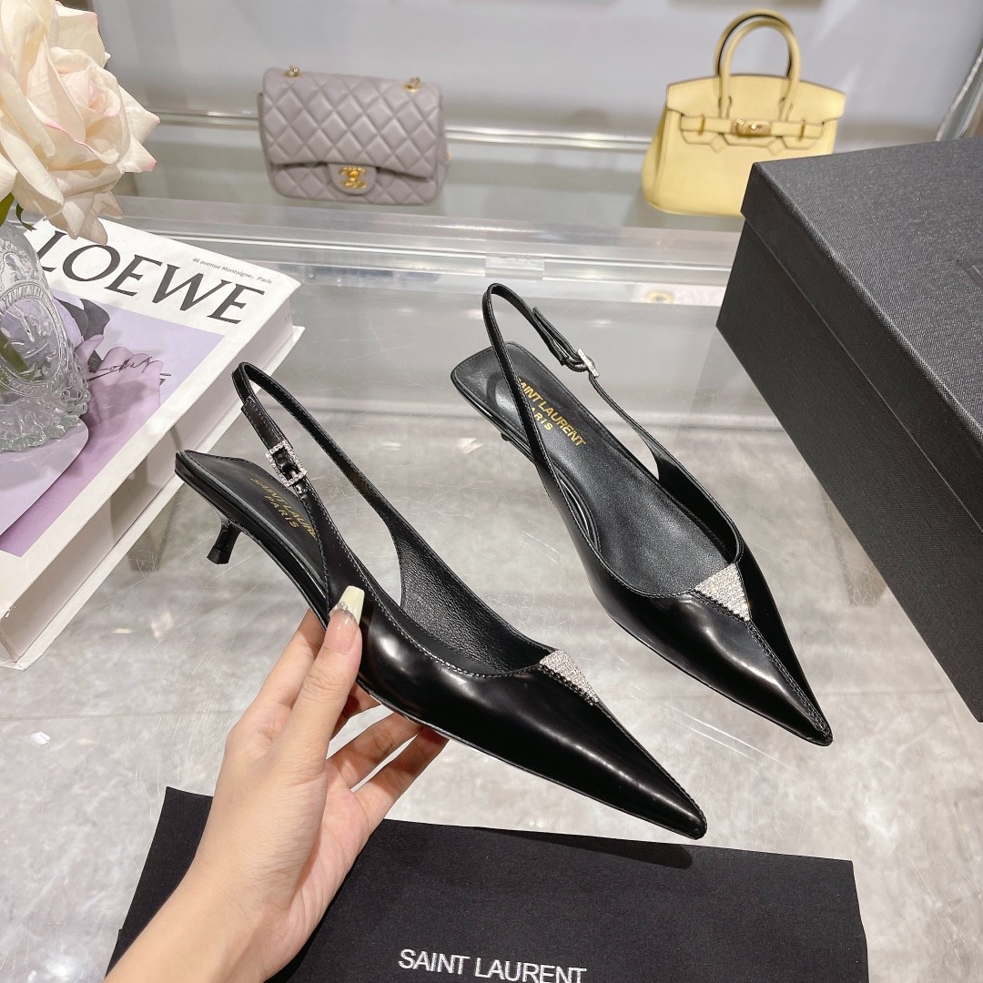 032 32123109 SIZE 35-40