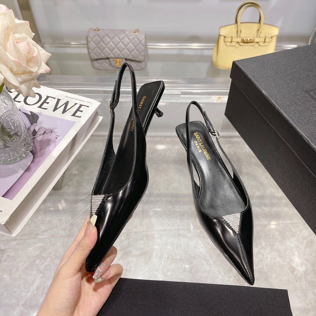 032 32123109 SIZE 35-40