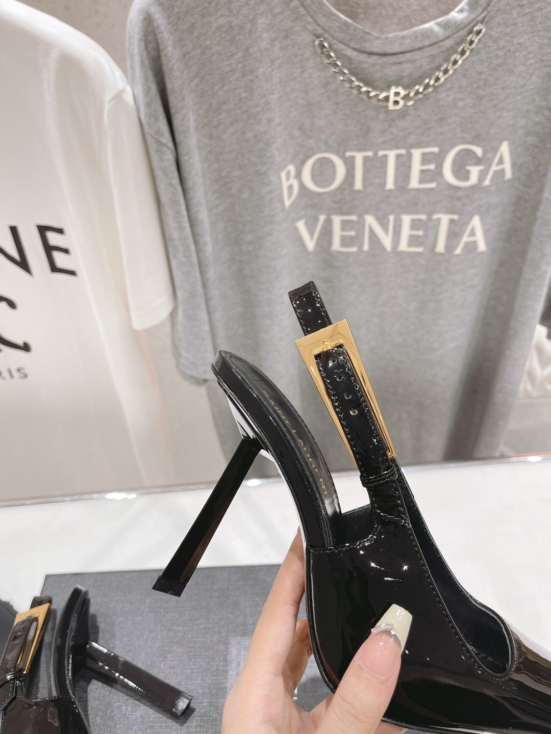 027 351123116 SIZE 35-40