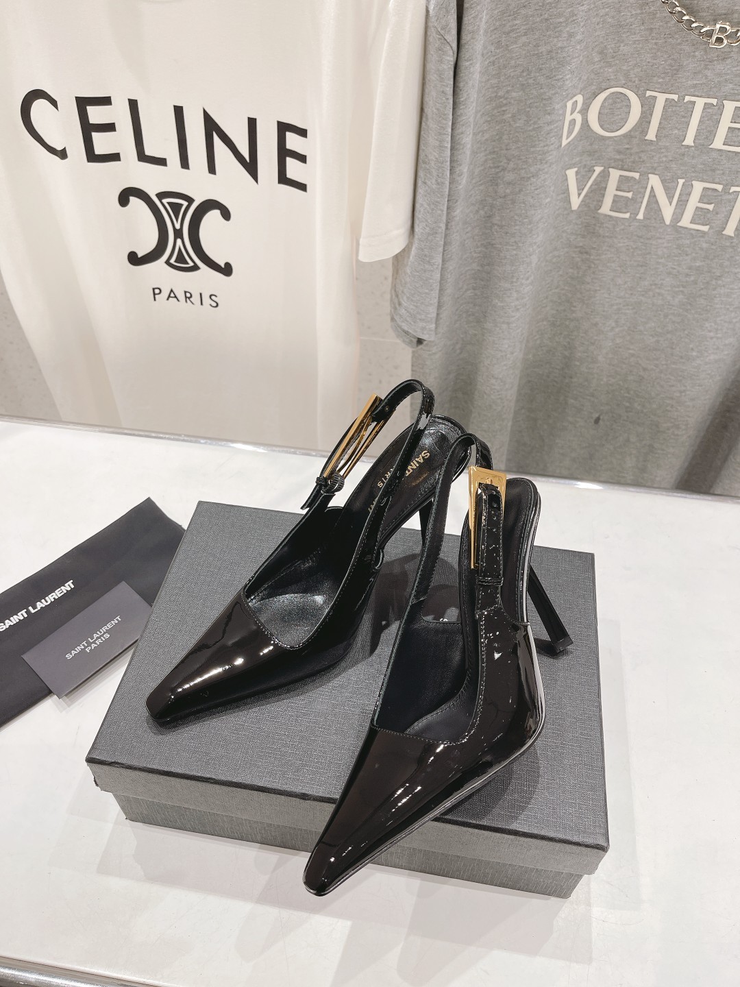 027 351123116 SIZE 35-40