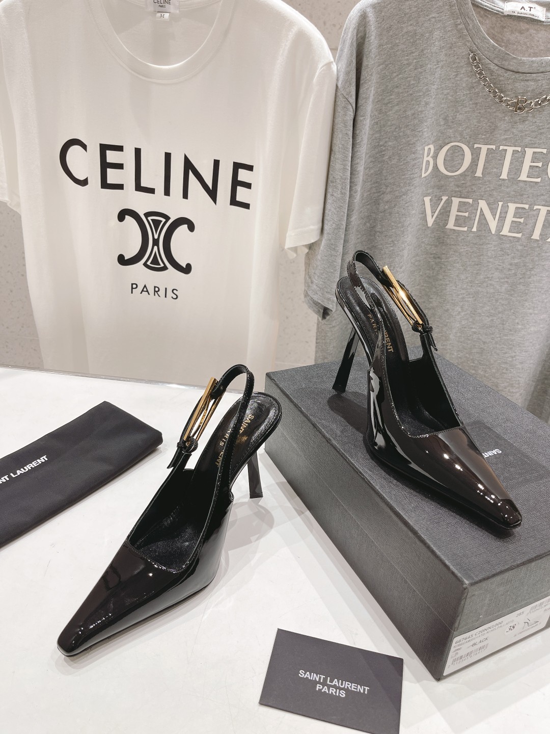 027 351123116 SIZE 35-40