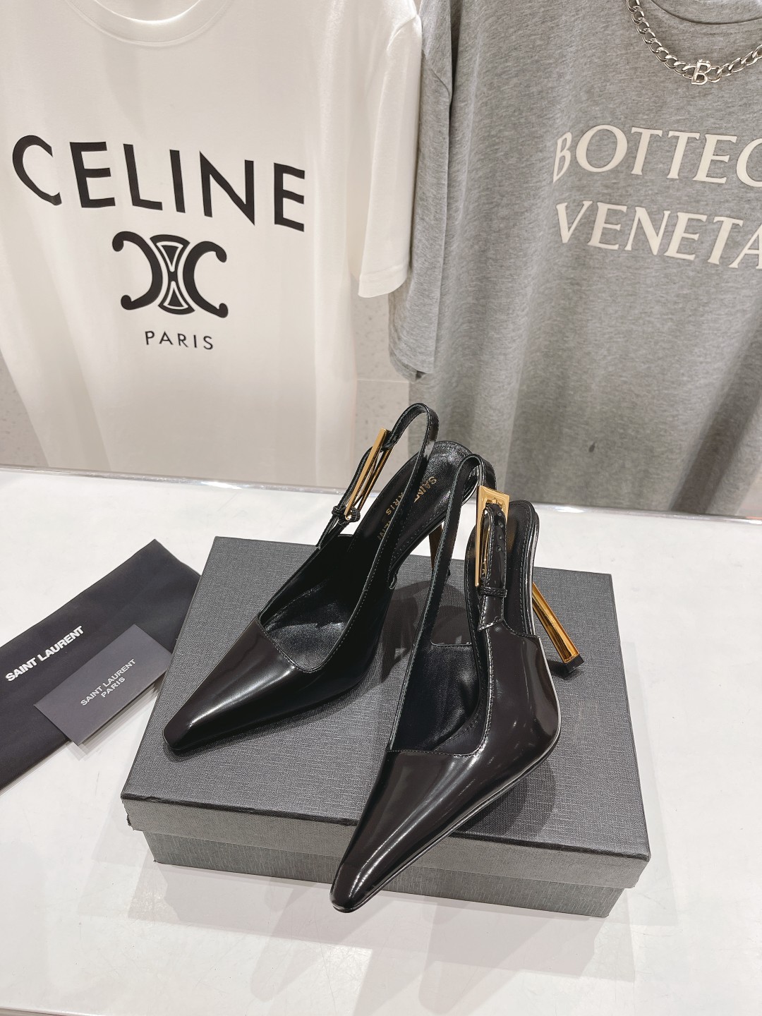 025 351123116 SIZE 35-40