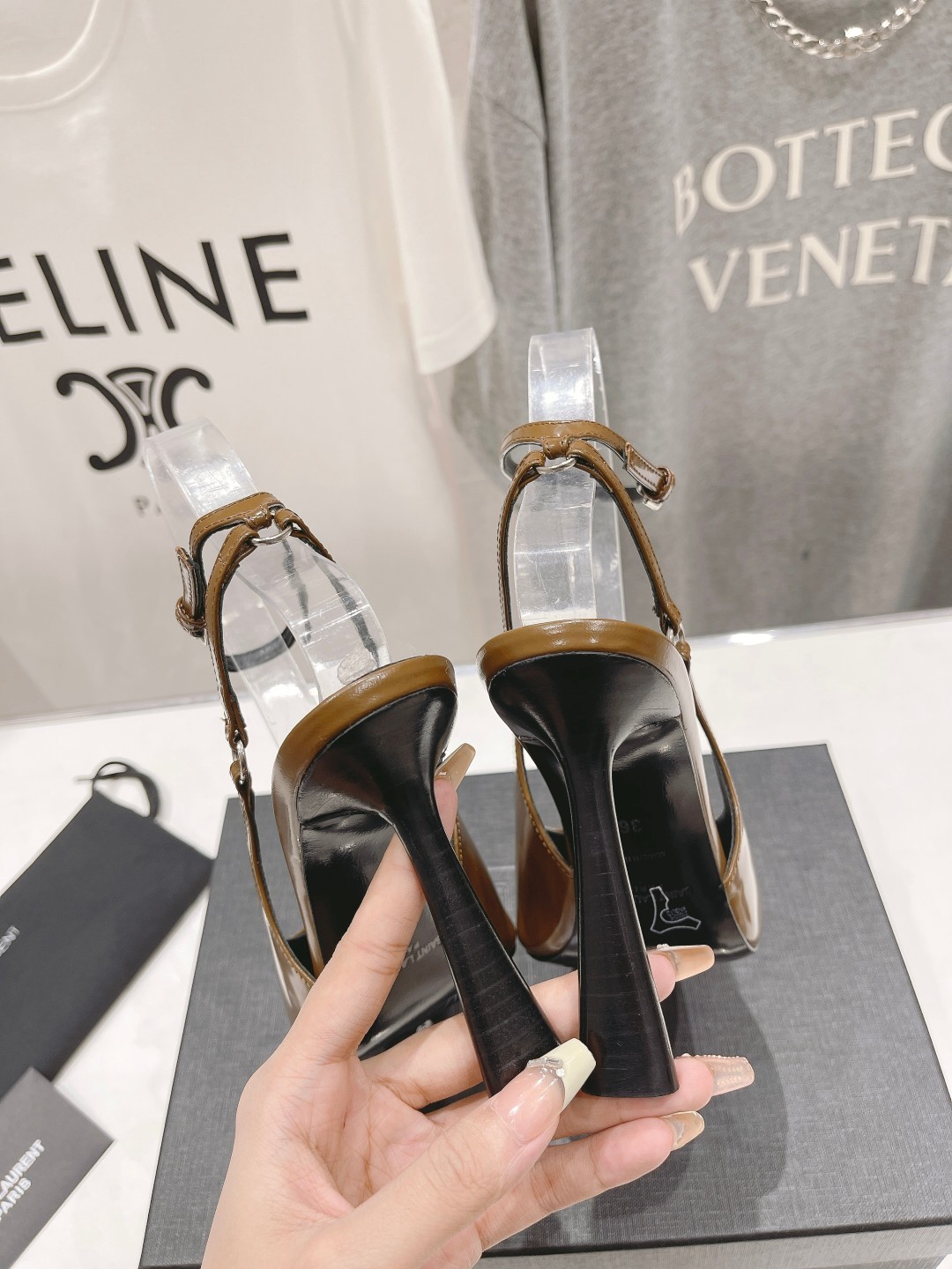 023 351123116 SIZE 35-40