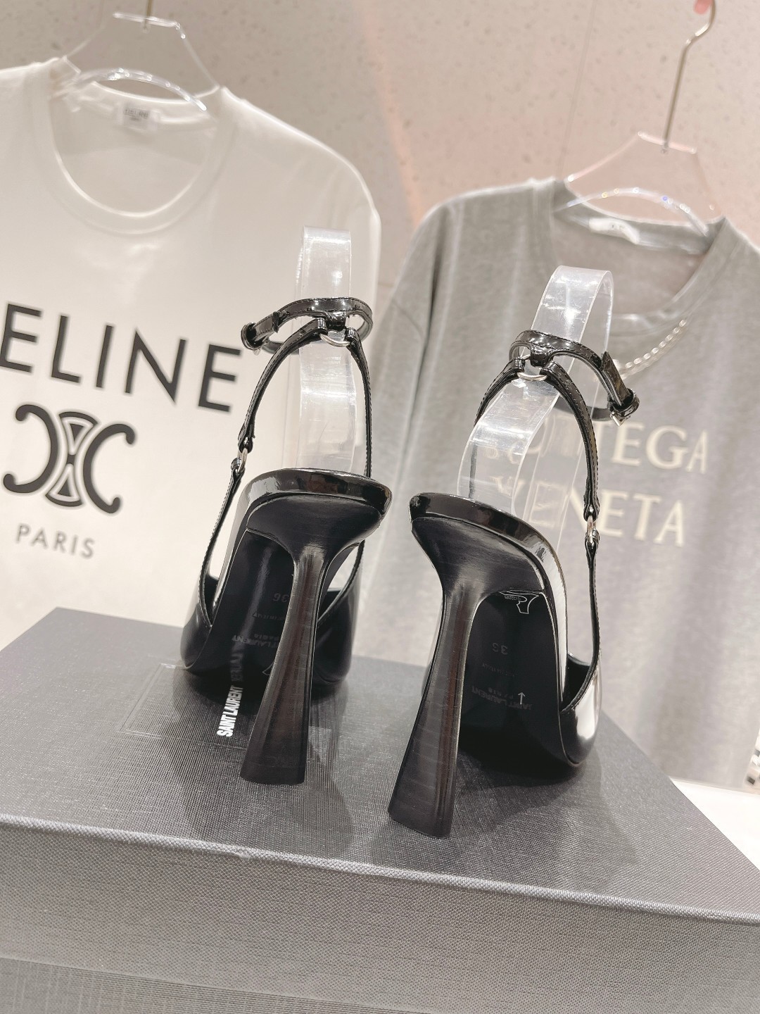 022 351123116 SIZE 35-40