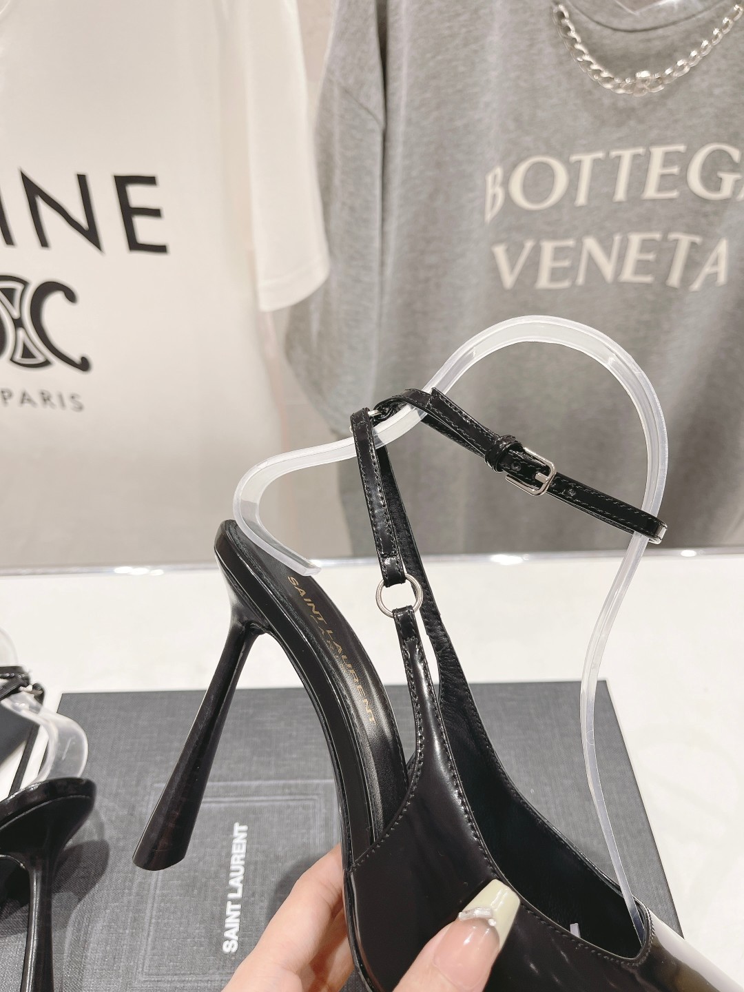 022 351123116 SIZE 35-40