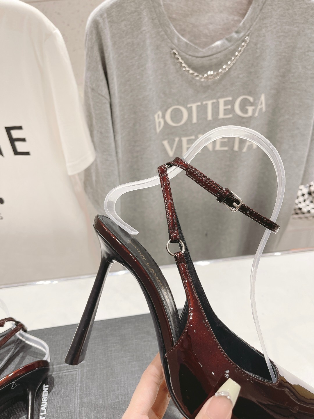 021 351123116 SIZE 35-40