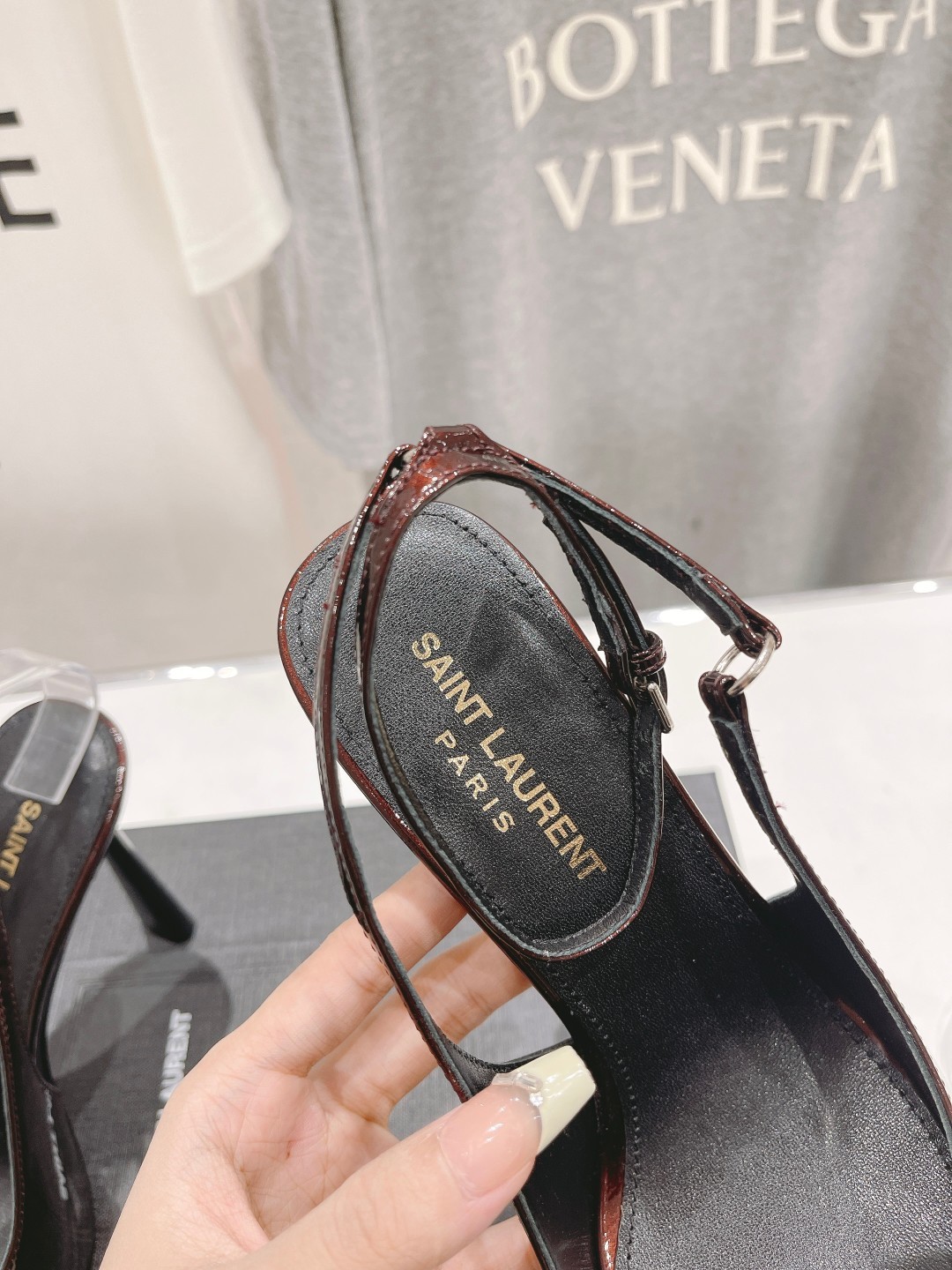021 351123116 SIZE 35-40