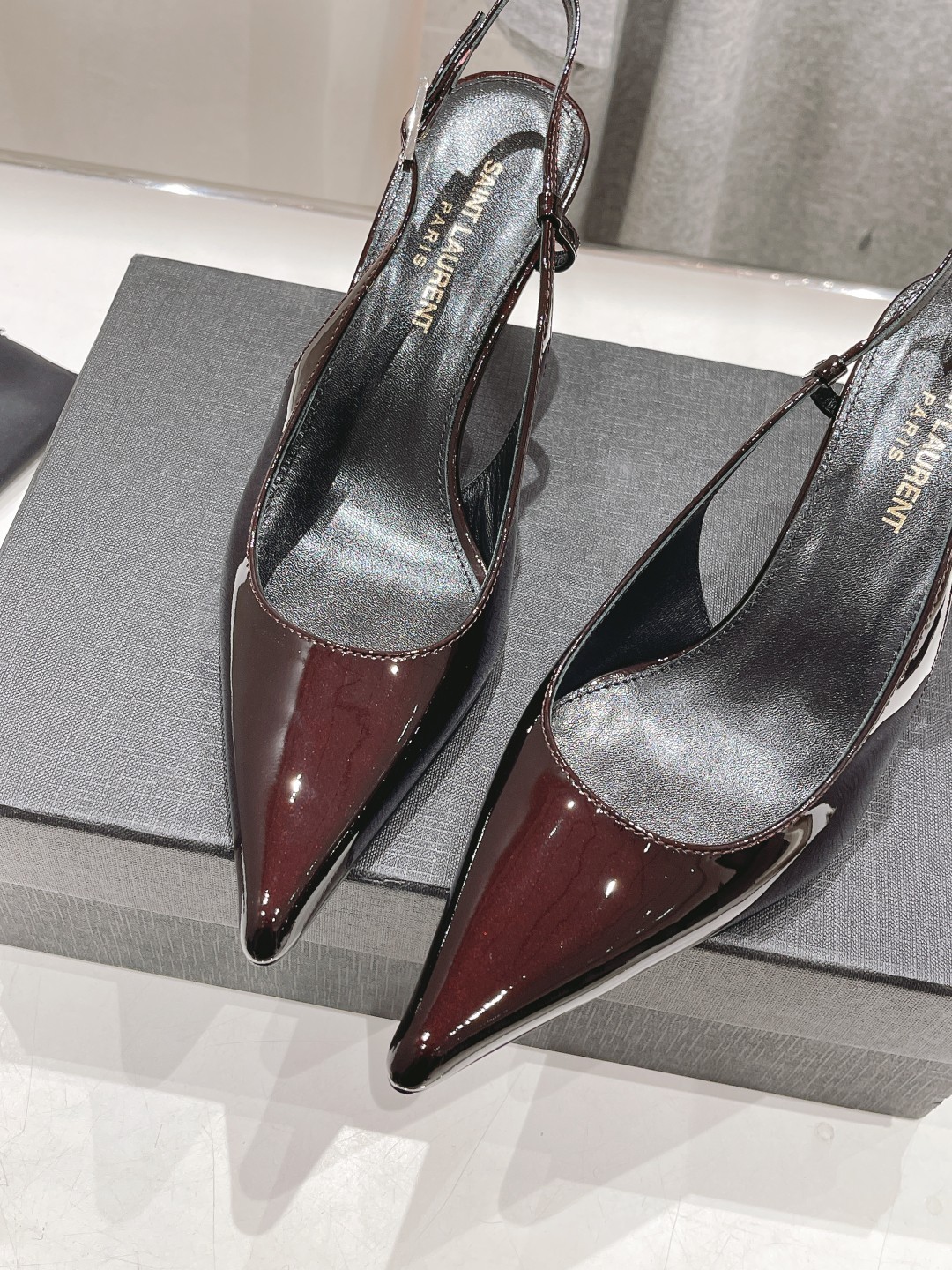 018 33123111 SIZE 35-40