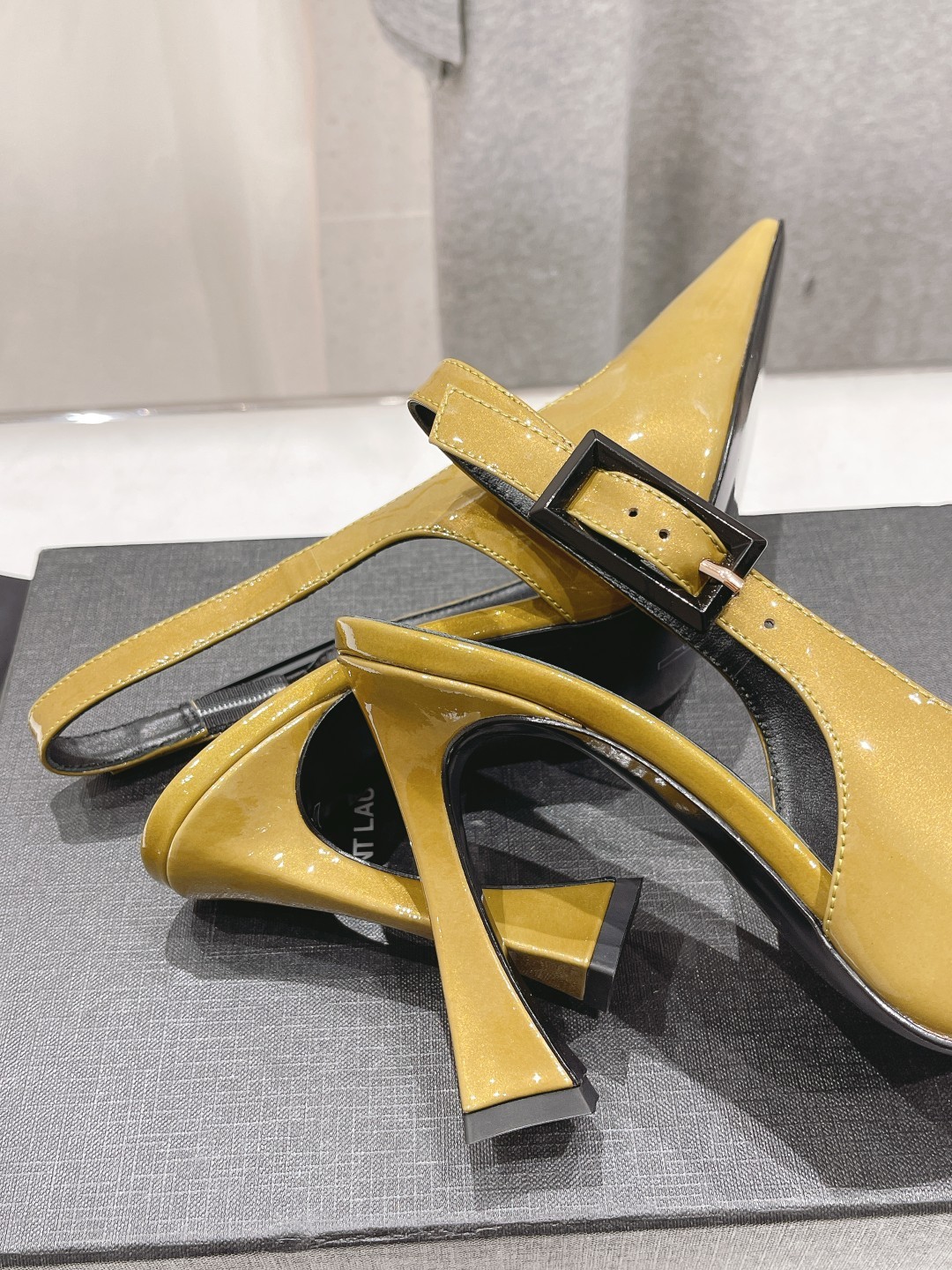 013 35123116 SIZE 35-40