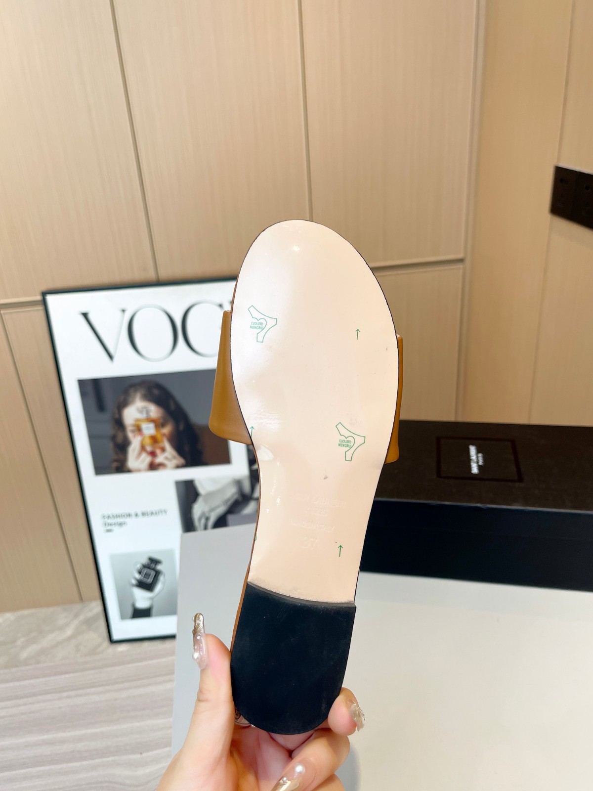 011 22123086 SIZE 35-43