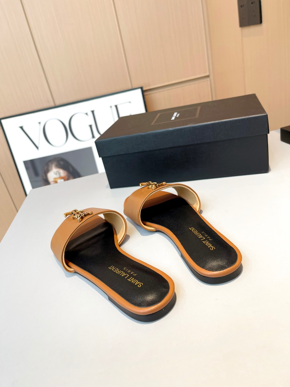 011 22123086 SIZE 35-43
