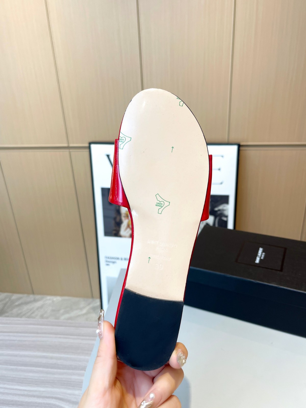 002 22123086 SIZE 35-43