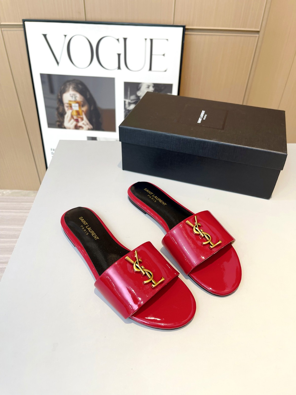002 22123086 SIZE 35-43