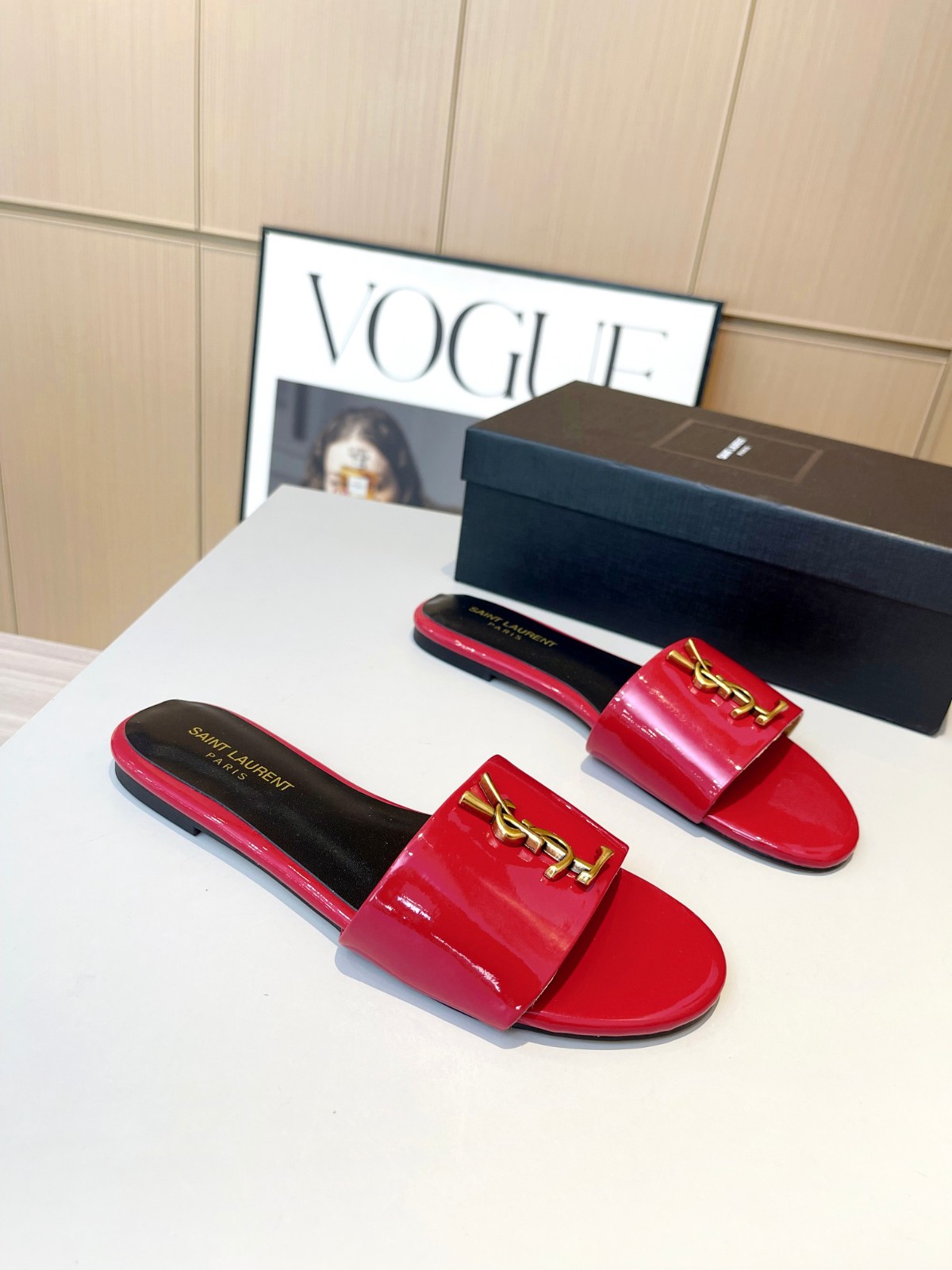 002 22123086 SIZE 35-43