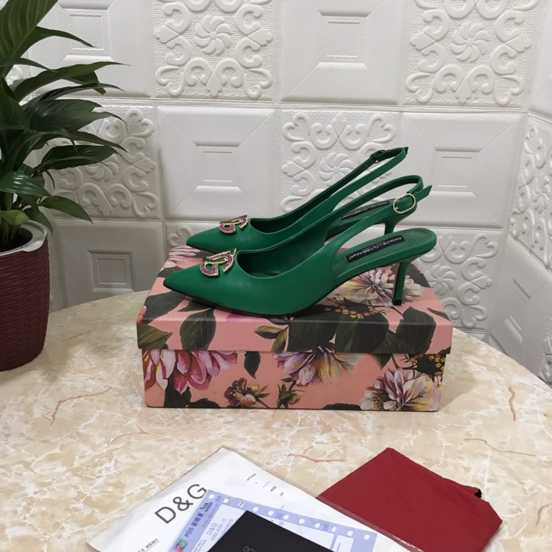 102 39123125 SIZE 34-43