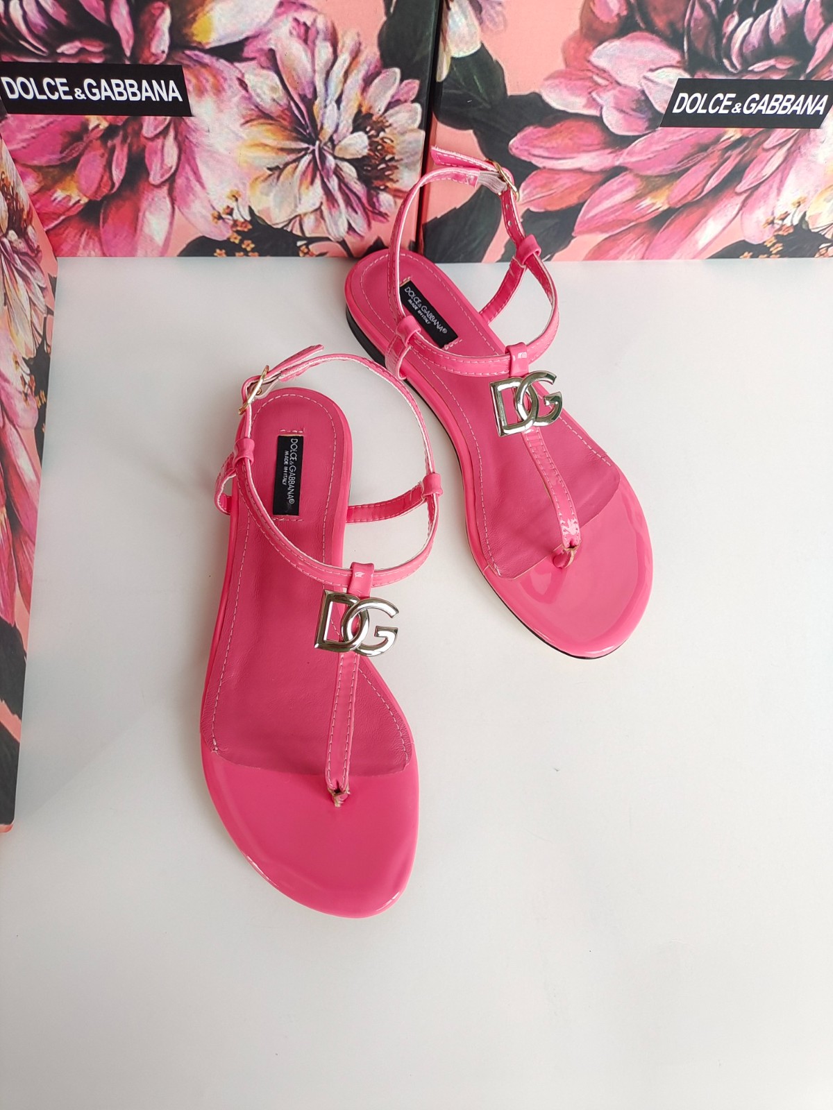 054 33123111 SIZE 35-42