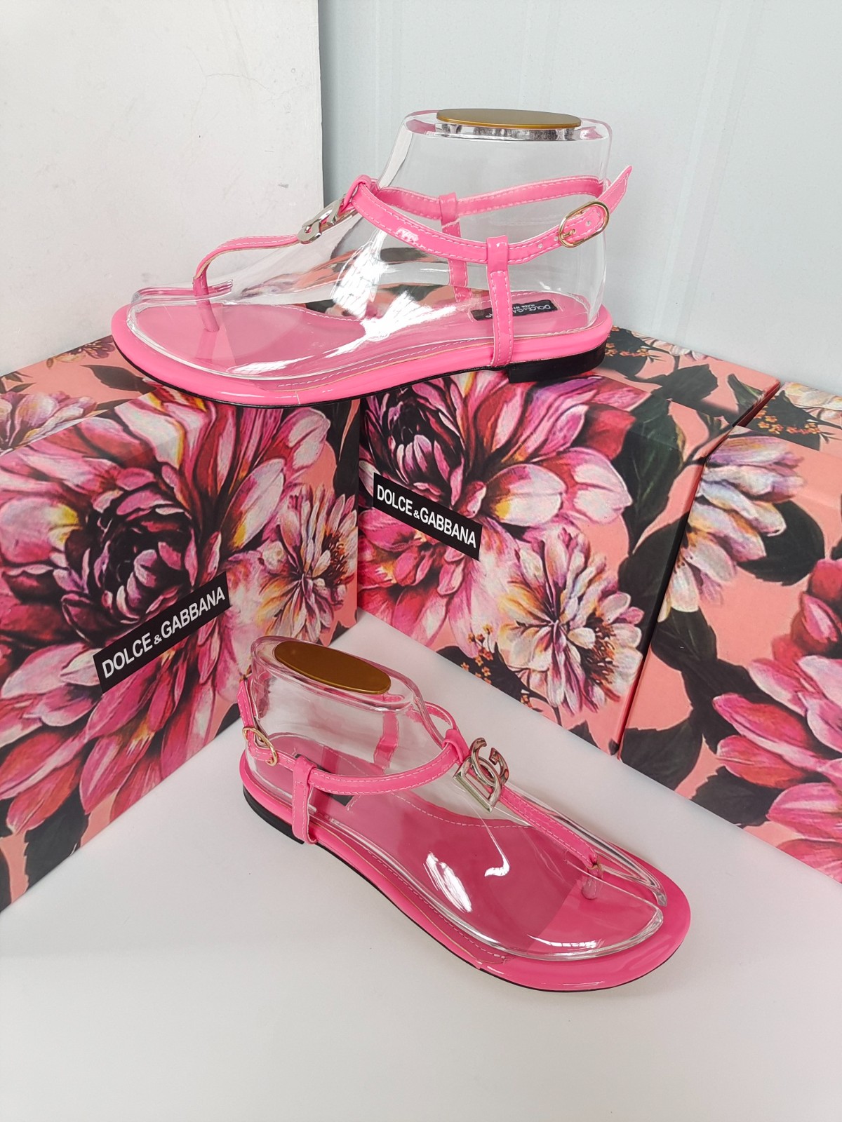 054 33123111 SIZE 35-42